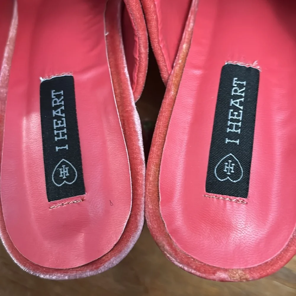 ModCloth 10 Coral Velvet Cactus Mules - Picture 6 of 7